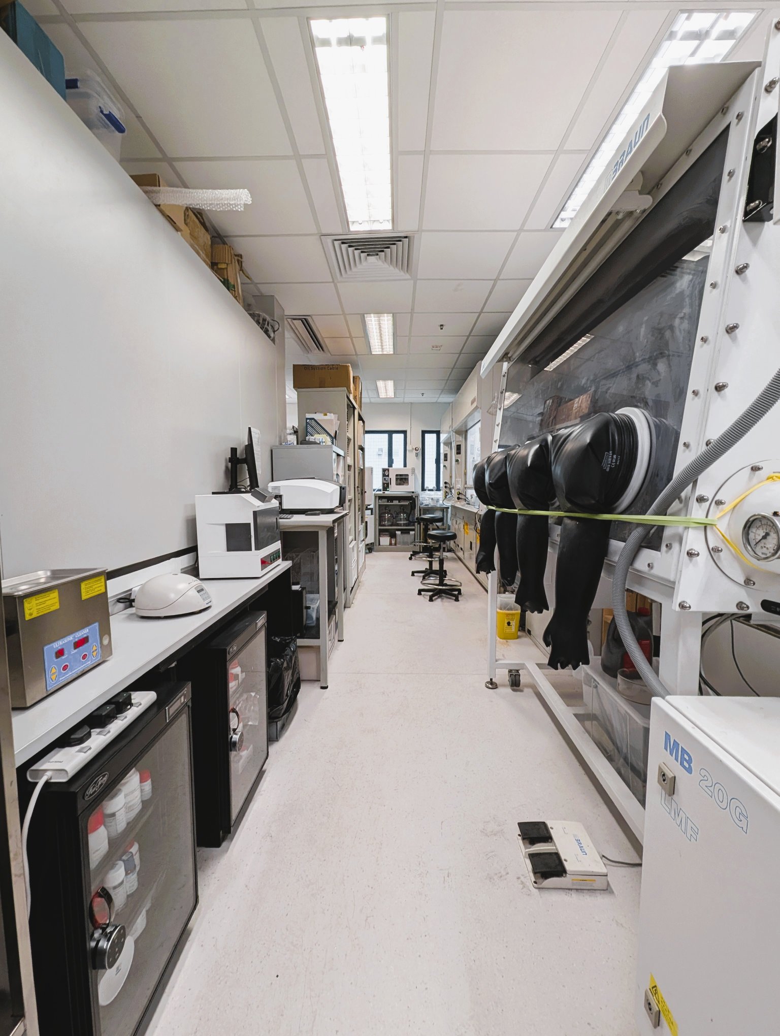 Laboratory facilities for chemical synthesis belonging to the group of Prof. Andrey Rogach